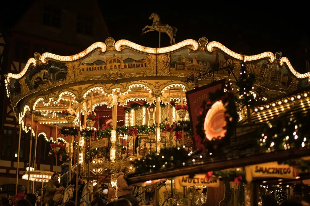 Weihnachtsmarkt Karussell