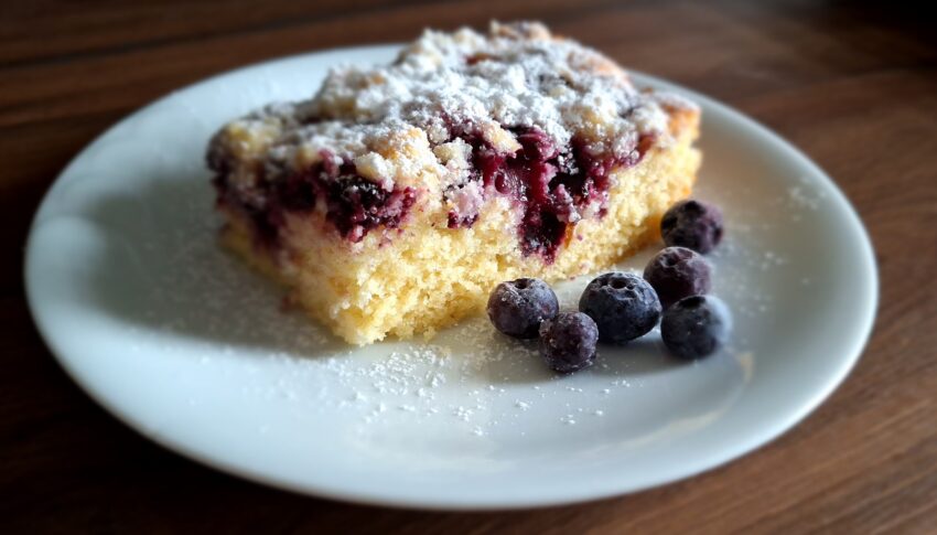 Wenn Streusel auf Beeren treffen: schnelles Rezept für Heidelbeerkuchen